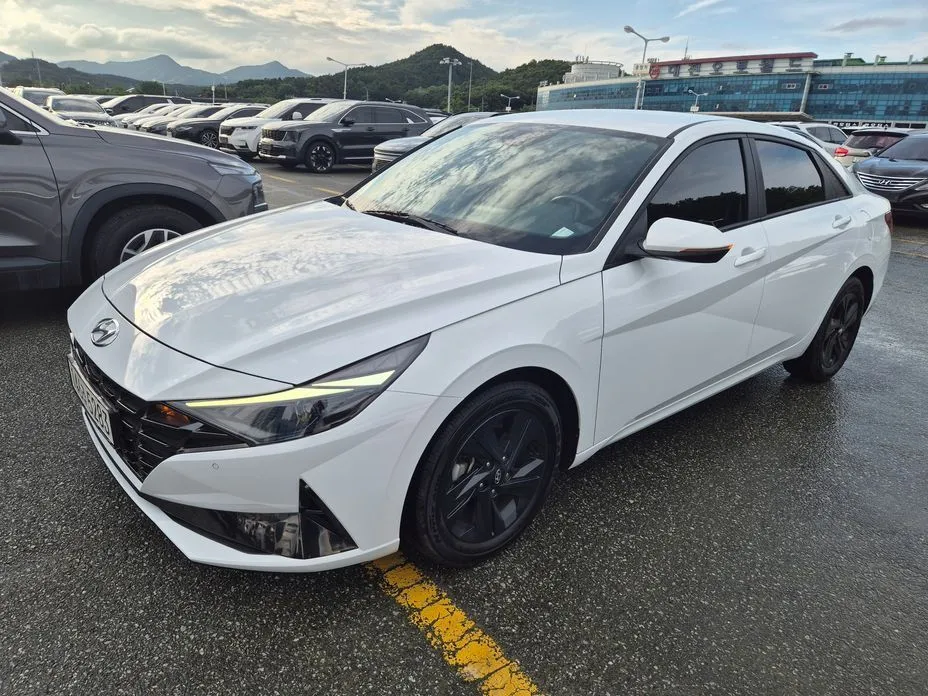 Hyundai AVANTE 2023 из KR, фото 9
