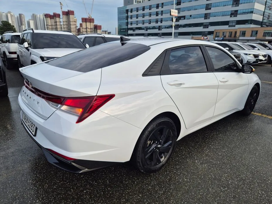 Hyundai AVANTE 2023 из KR, фото 6
