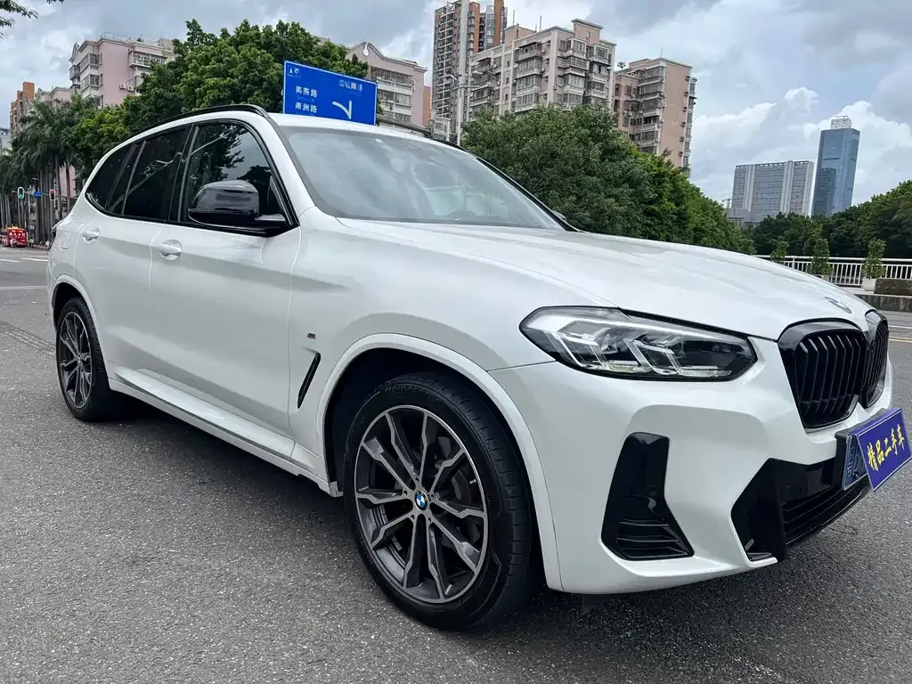 BMW X3 — фото 9