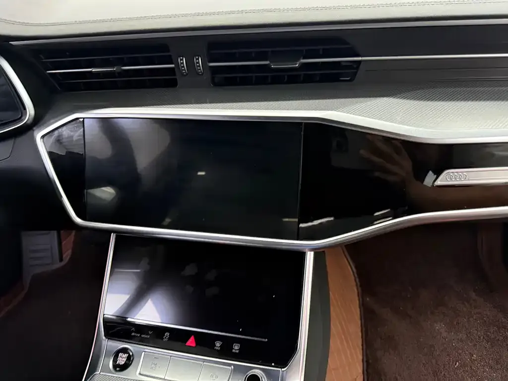 Audi A6L 2025 из CN, фото 6