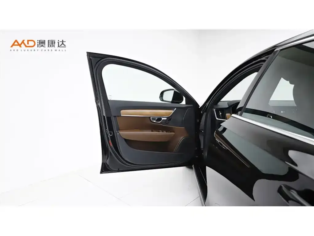 Volvo S90 — фото 10