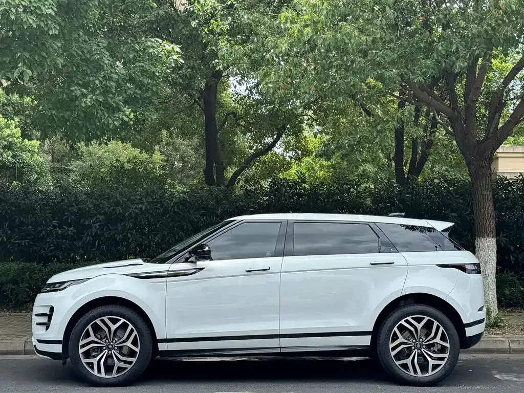 Land Rover Evoque — фото 8