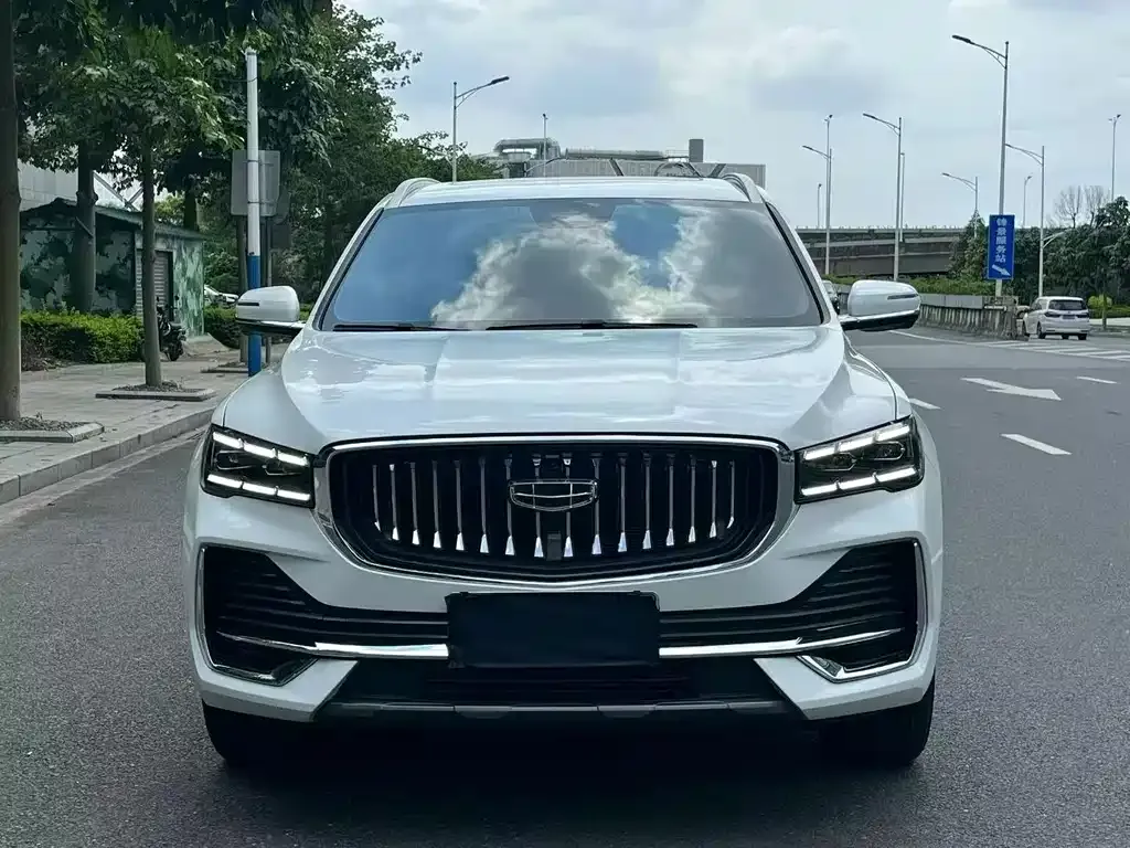 Geely Xingyue L — фото 4