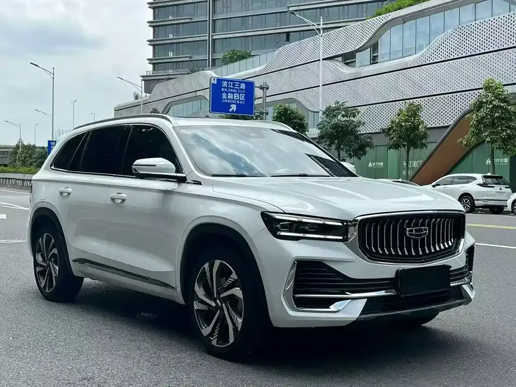 Geely Xingyue L — фото 8