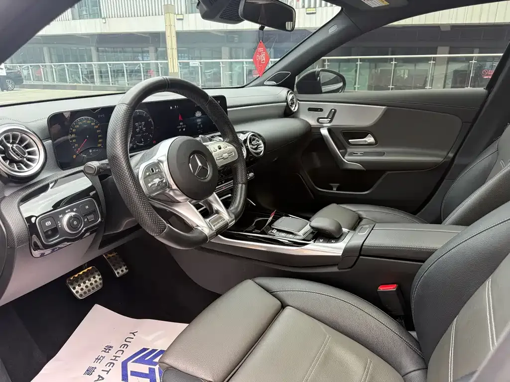 Mercedes-Benz A-Class AMG — фото 4