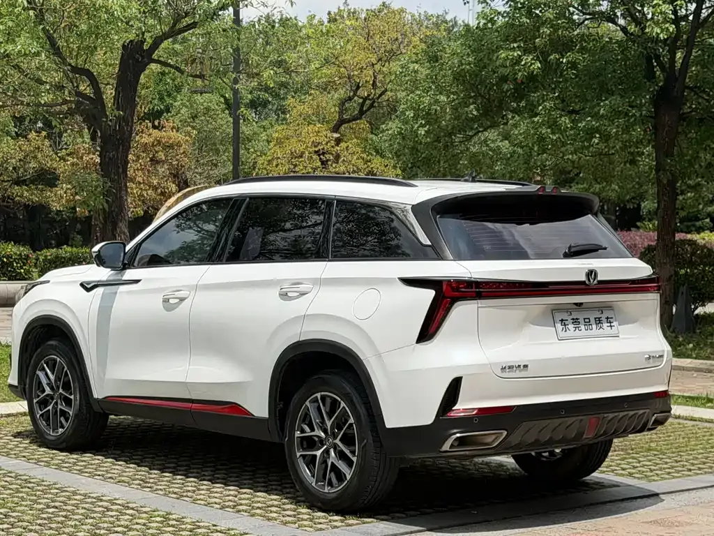 Changan CS75PLUS — фото 6