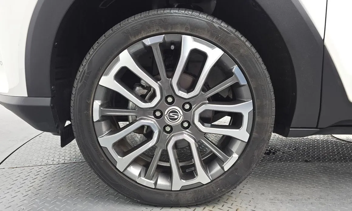 KG Mobility (Ssangyong) Torres — фото 7