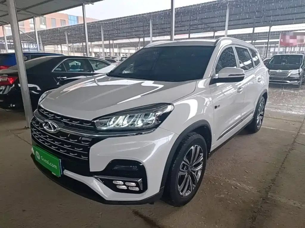 Chery Tiggo 8 — фото 10