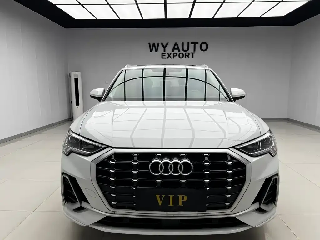 Audi Q3 — фото 4