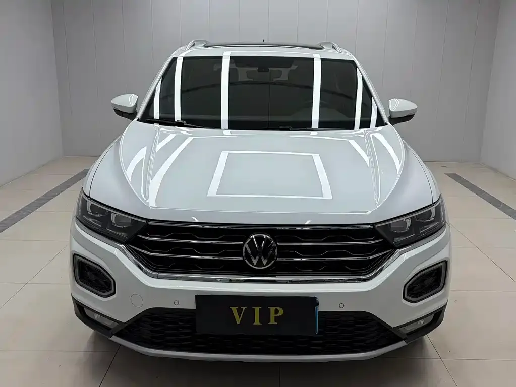 Volkswagen T-Roc — фото 2