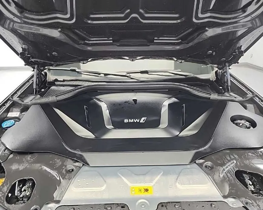 BMW iX3 2024 из KR, фото 6