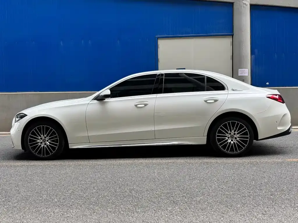 Mercedes-Benz C-Class — фото 4