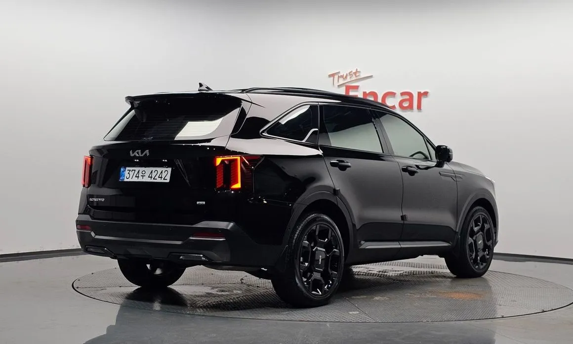 Kia Sorento — фото 3