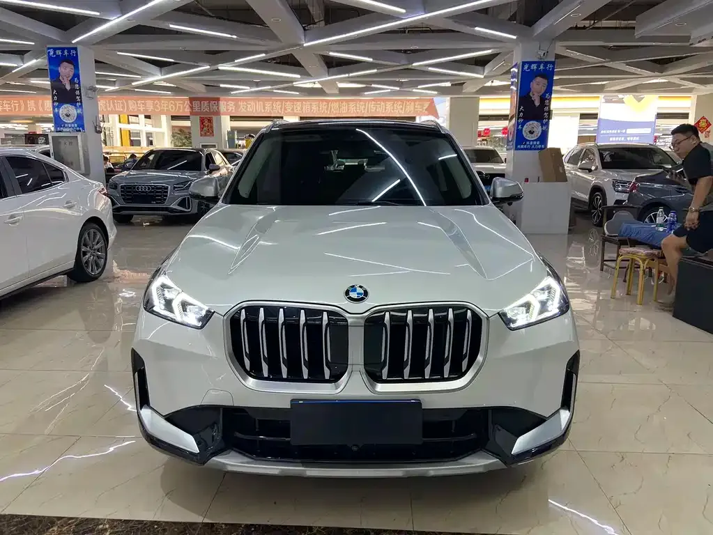 BMW X1 — фото 4