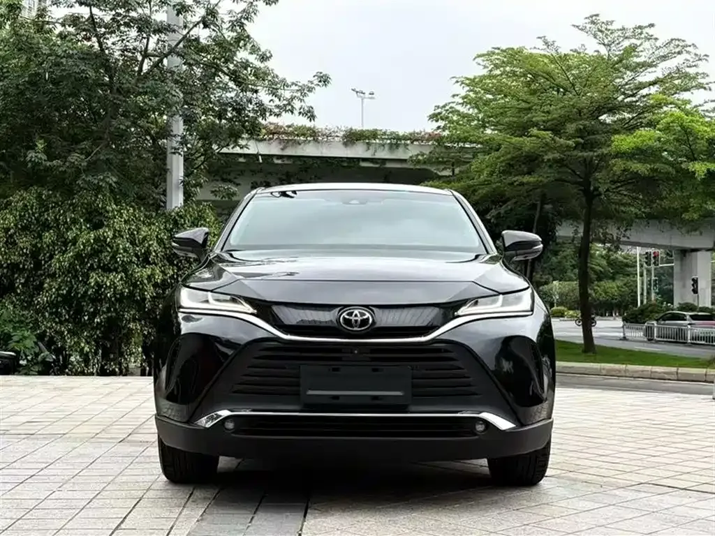 Toyota Harrier — фото 6