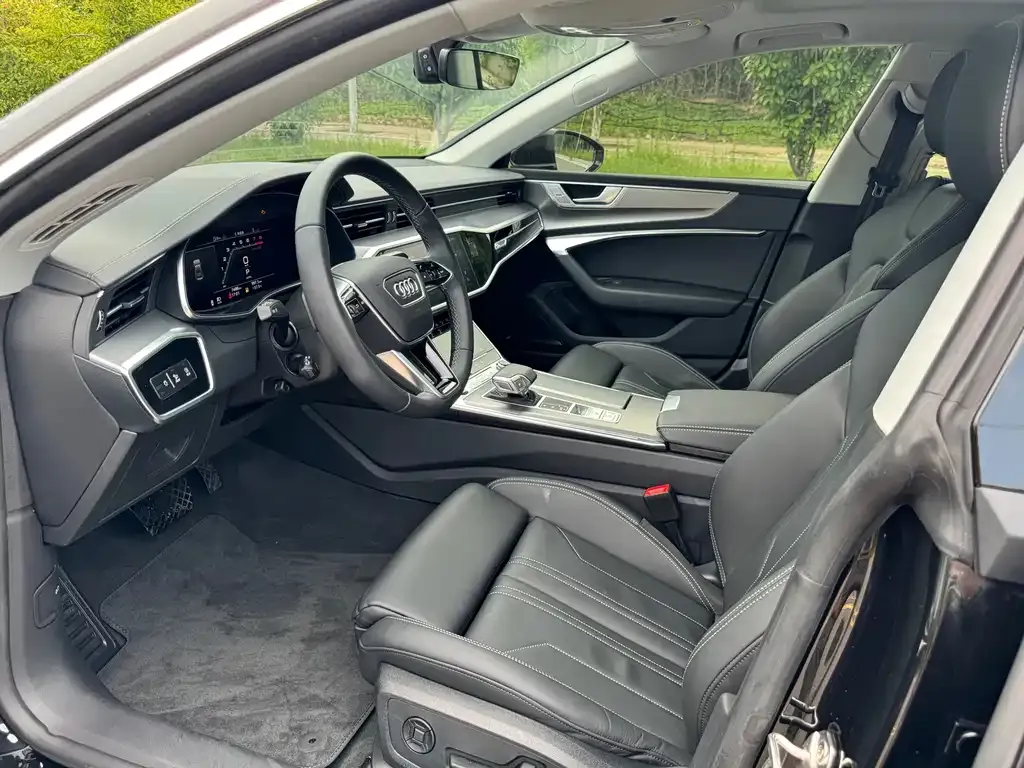 Audi A7 — фото 2