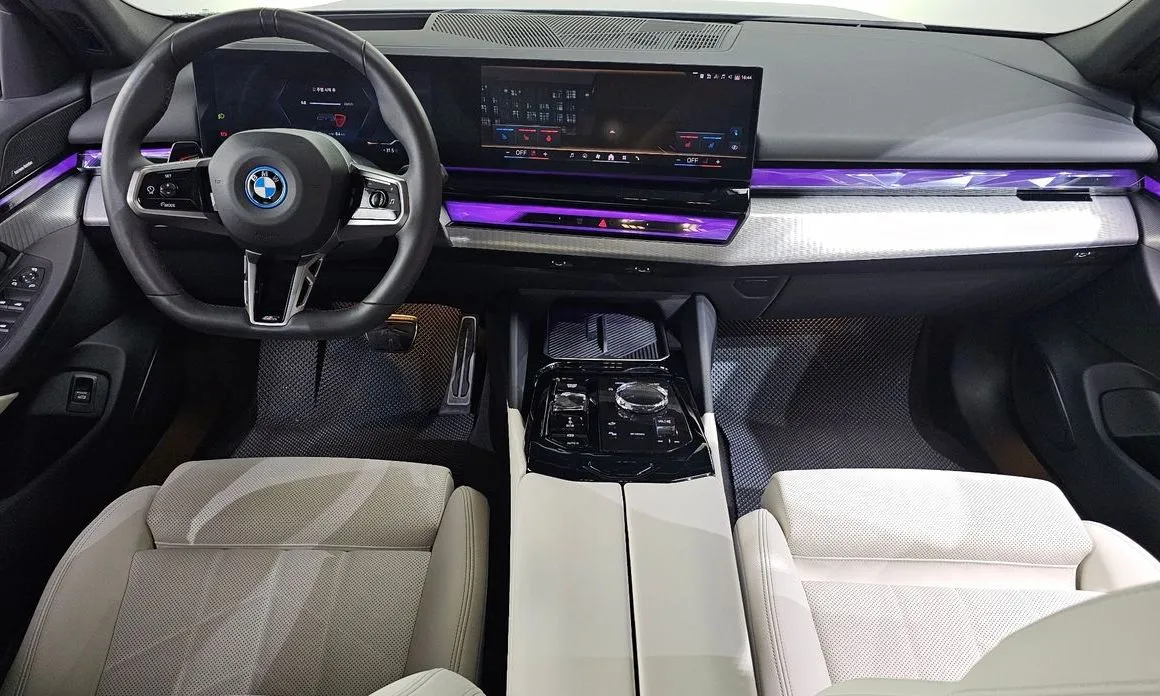 BMW i5 — фото 9