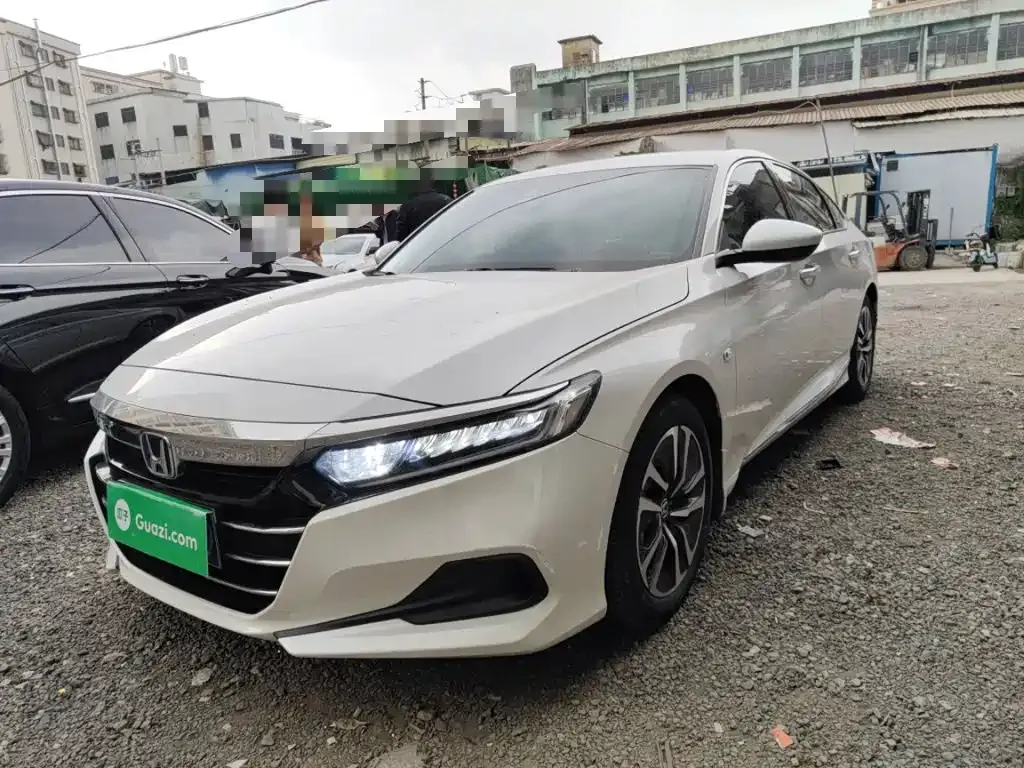 Honda Accord — фото 3