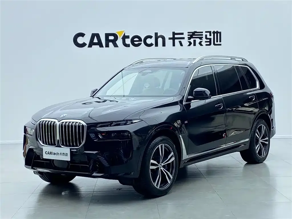 BMW X7 — фото 1