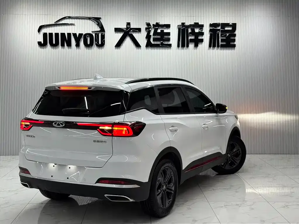 Chery Tiggo 7 — фото 4