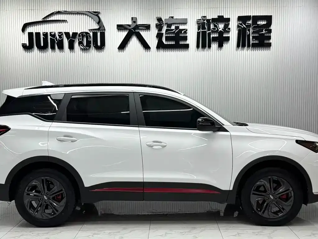 Chery Tiggo 7 — фото 6