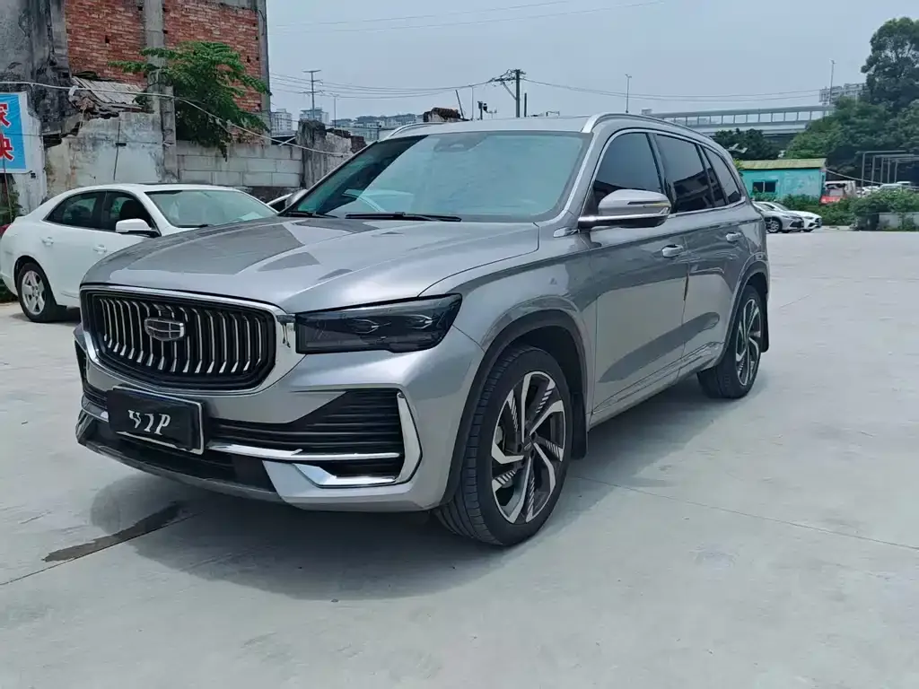 Geely Xingyue L — фото 1