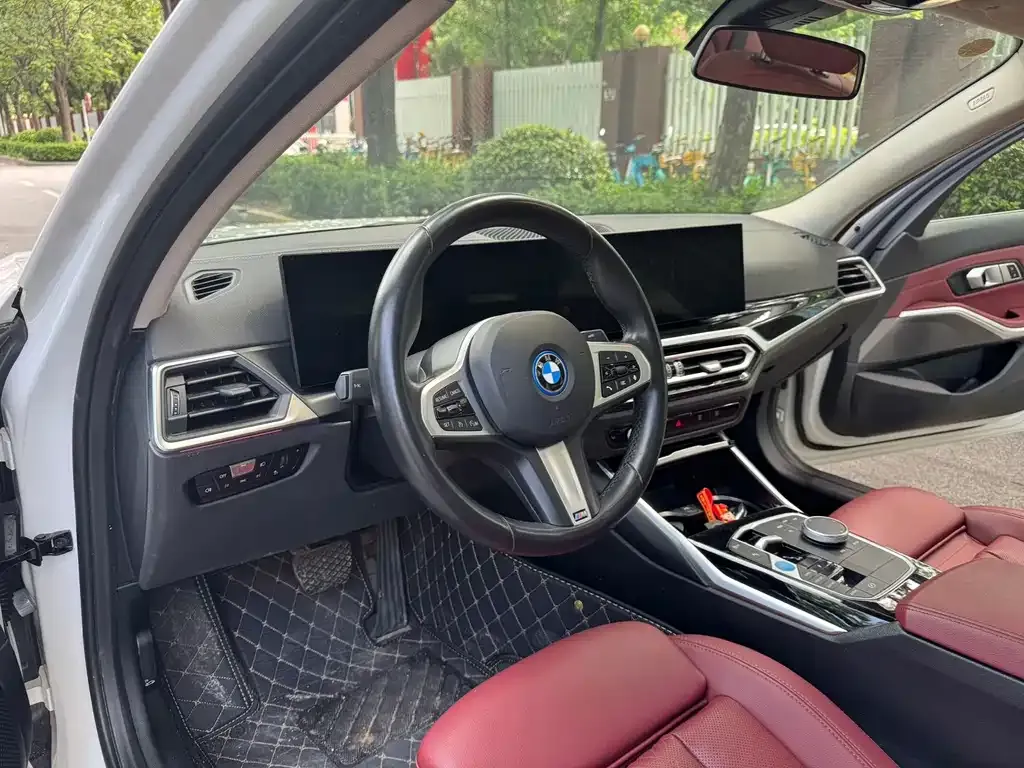 BMW i3 — фото 2