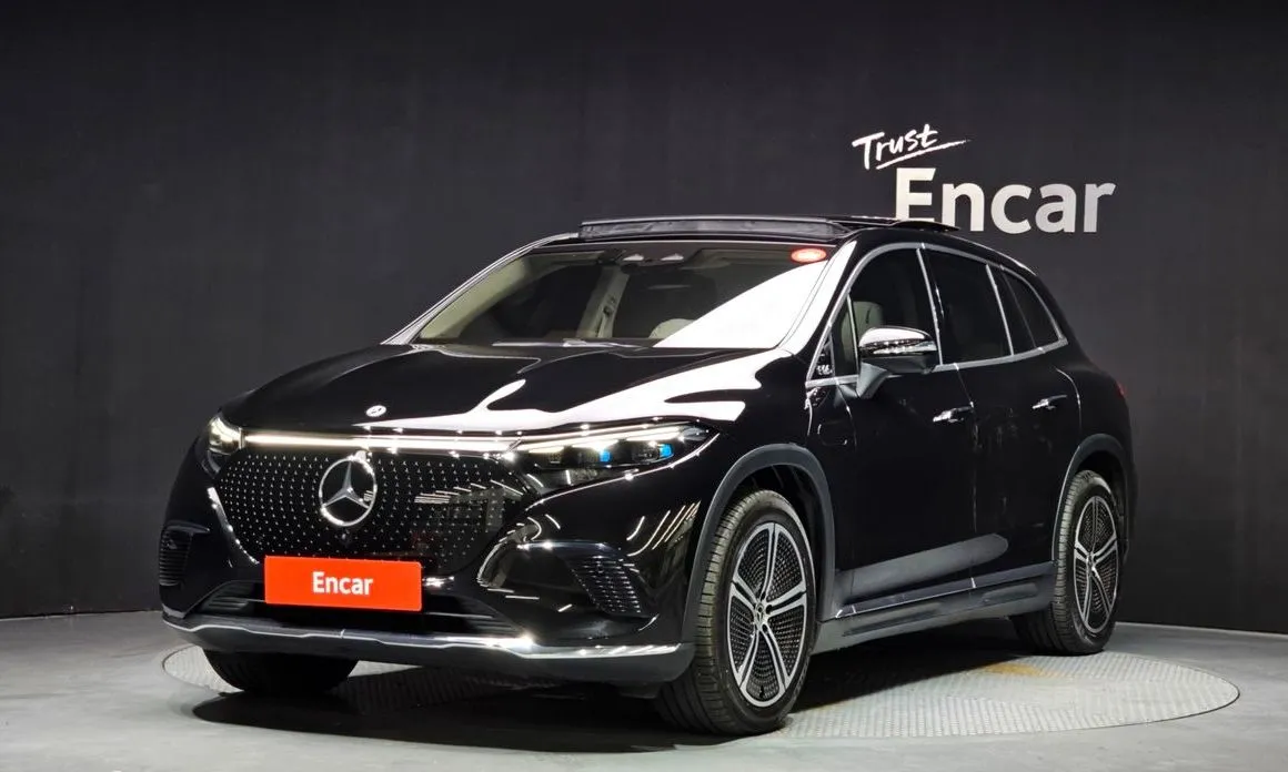 Mercedes-Benz EQS