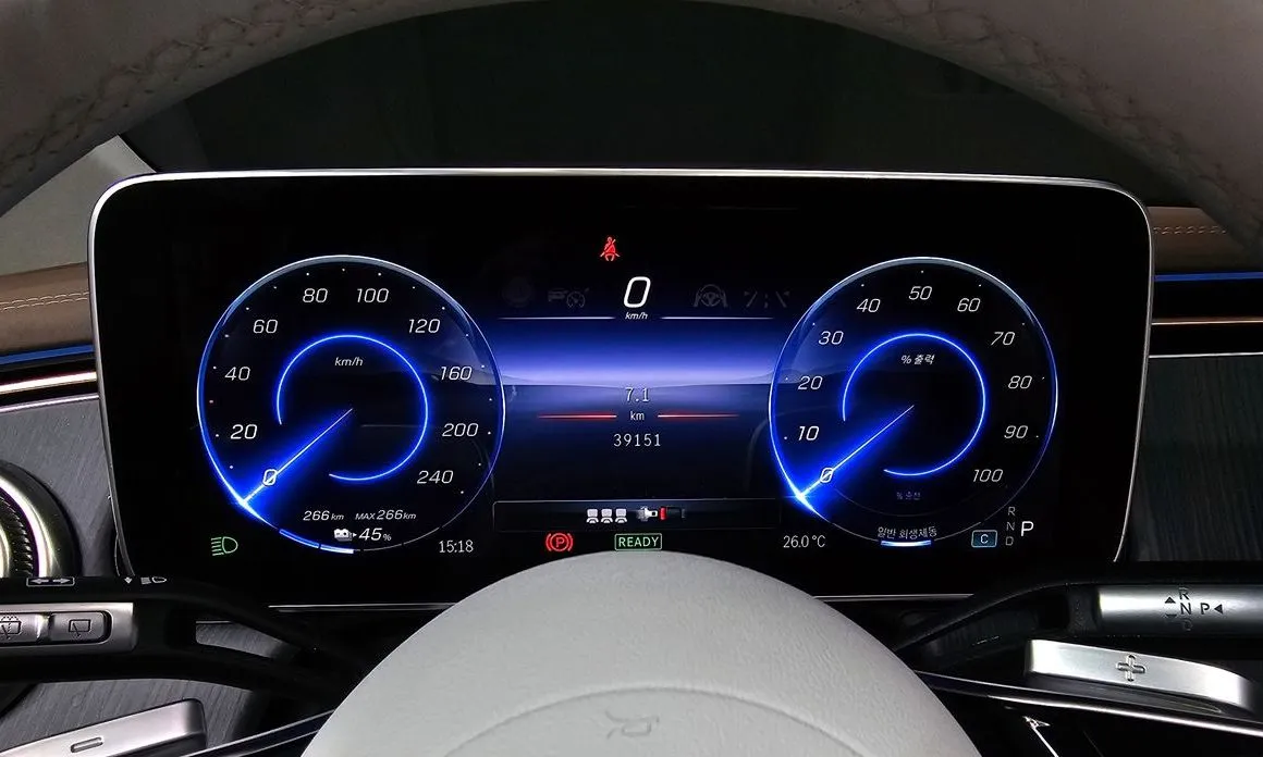 Mercedes-Benz EQS 2023 из KR, фото 7
