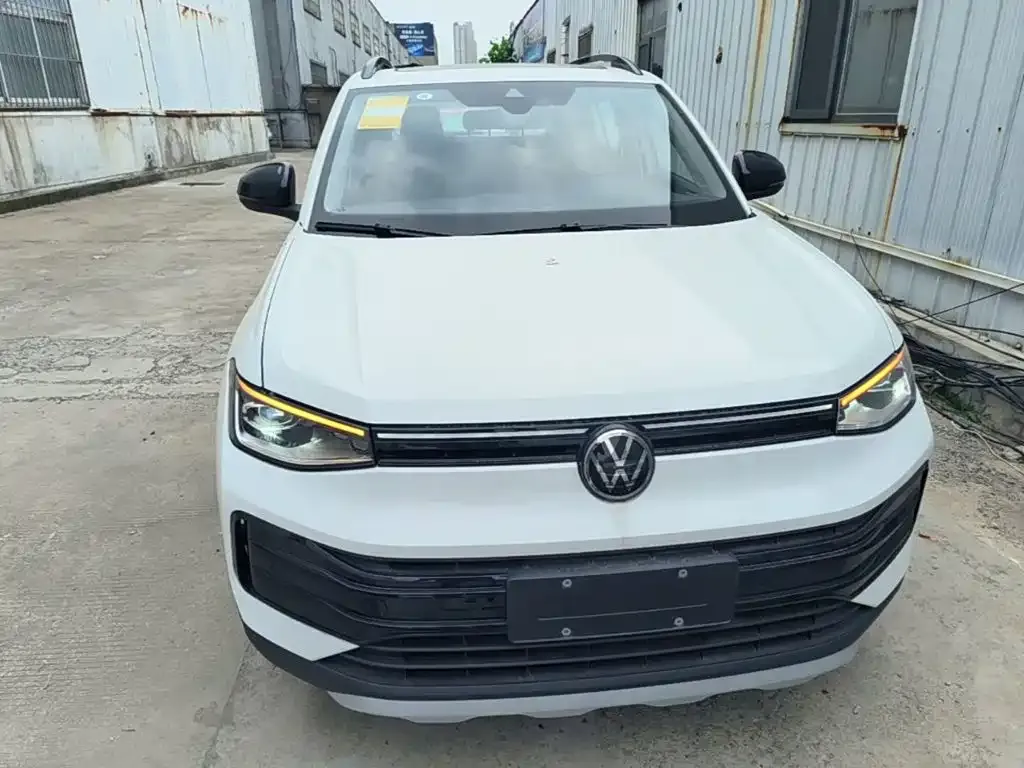 Volkswagen Tharu — фото 6