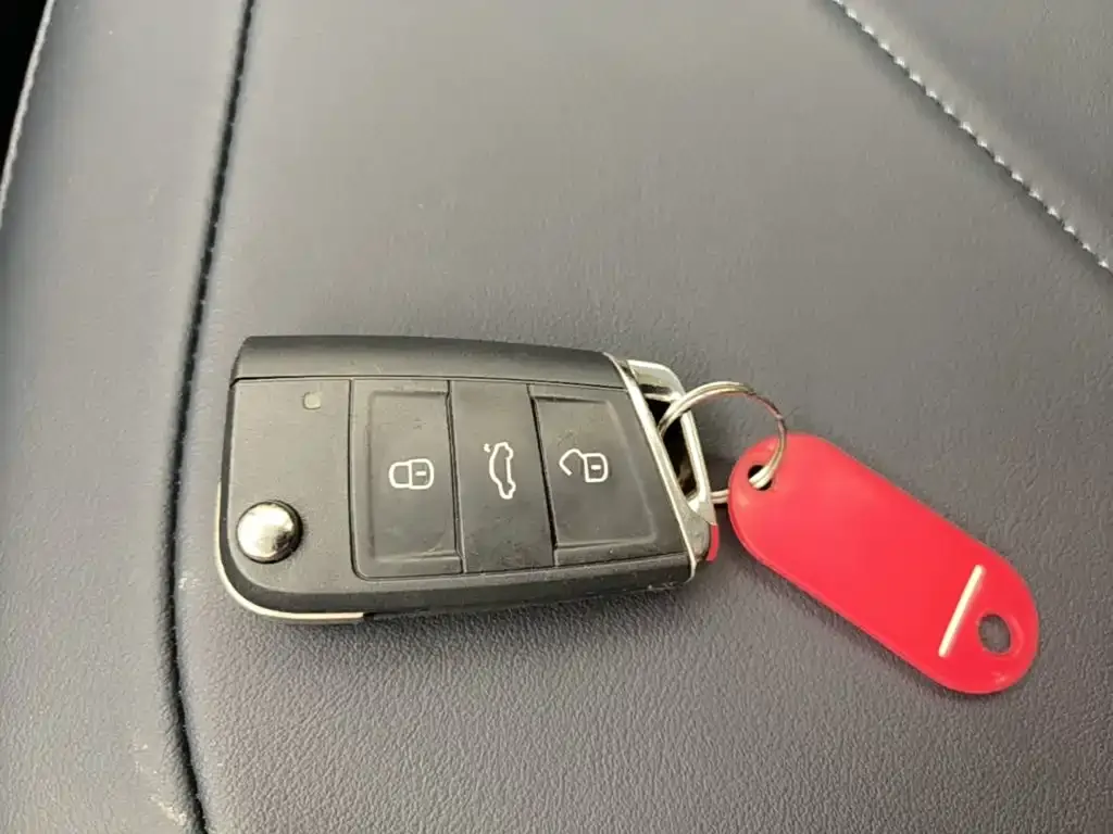 Volkswagen Tharu — фото 8