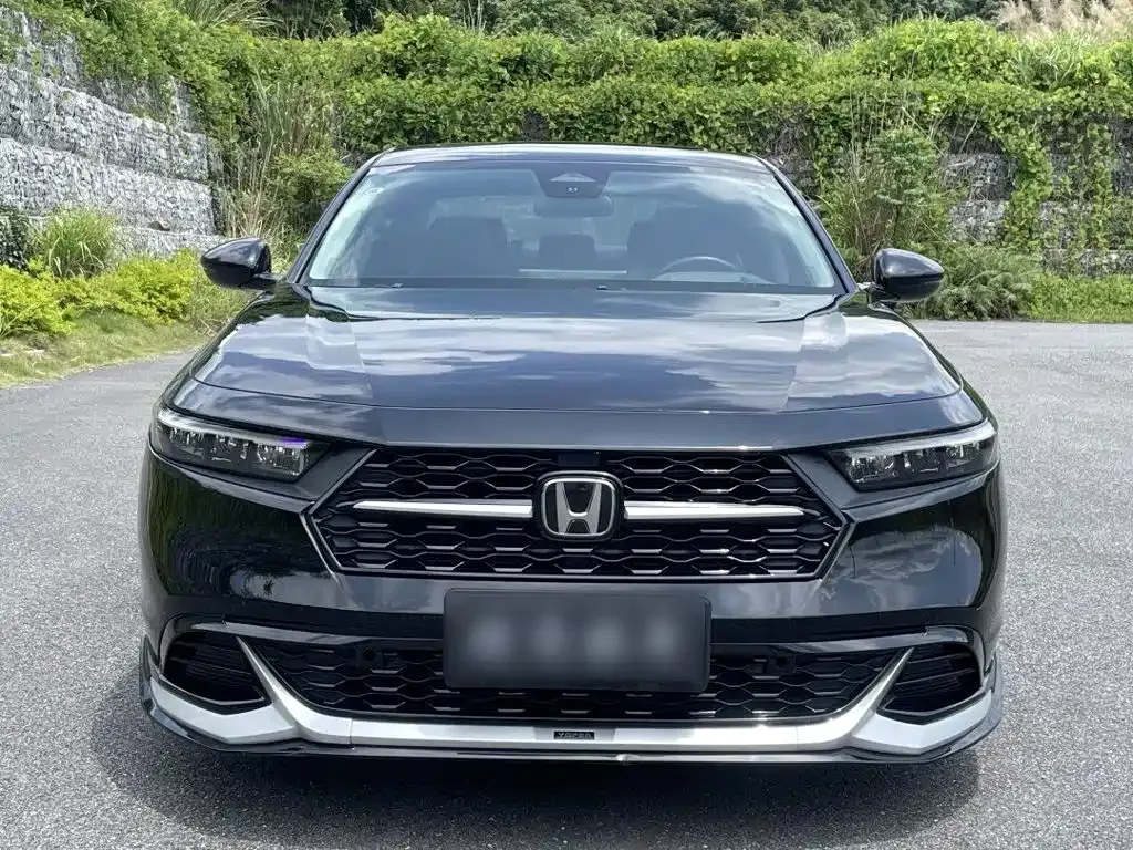 Honda Accord — фото 6