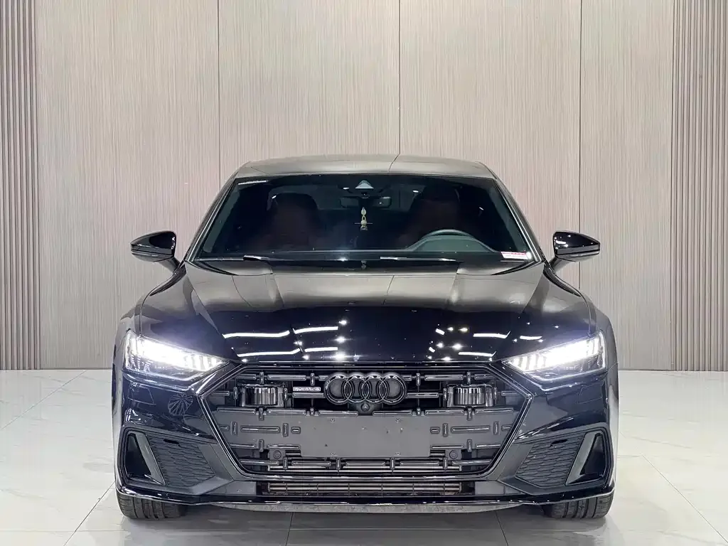 Audi A7L — фото 6