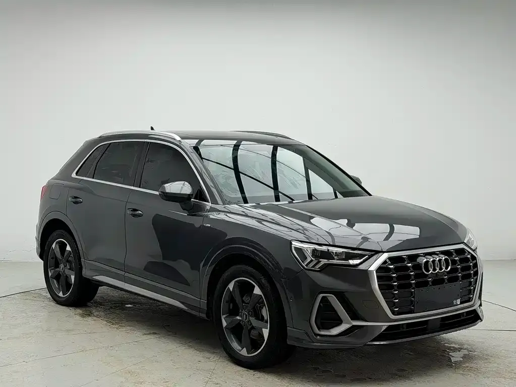 Audi Q3 — фото 5