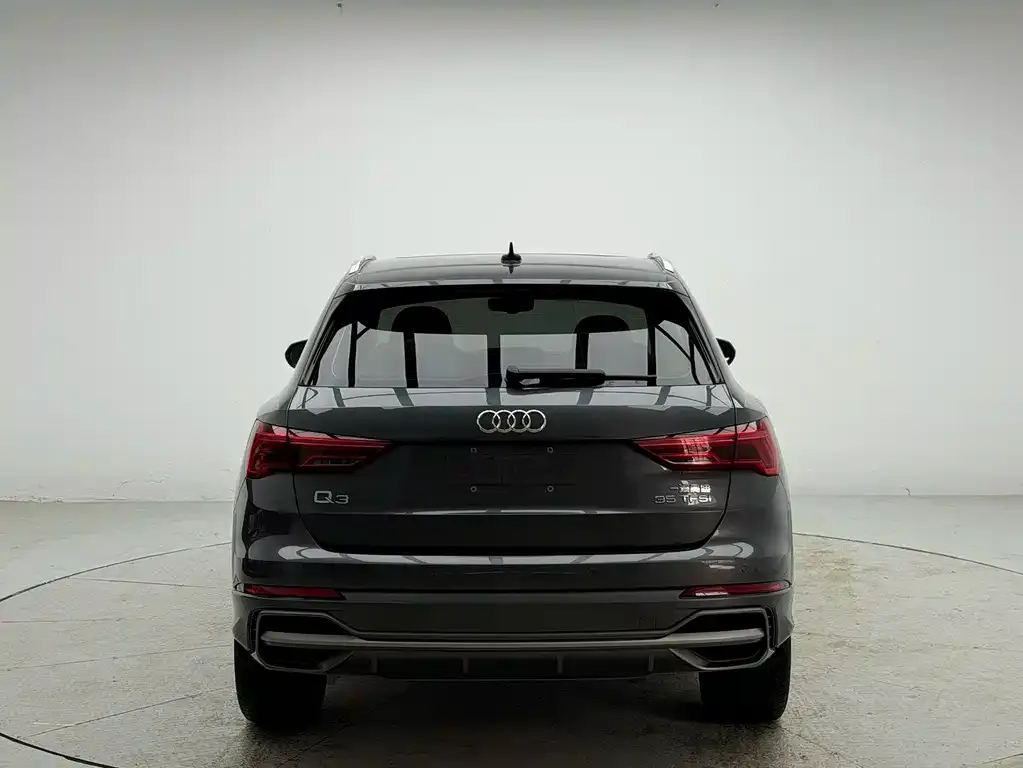 Audi Q3 — фото 2