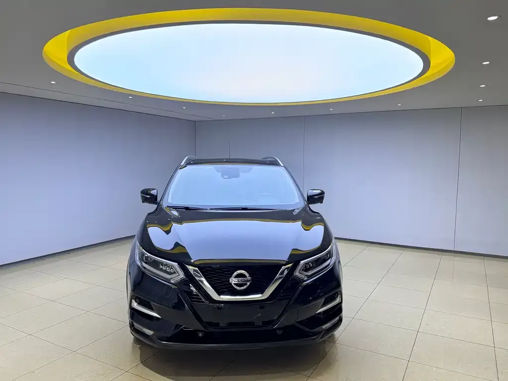 Nissan Qashqai — фото 8