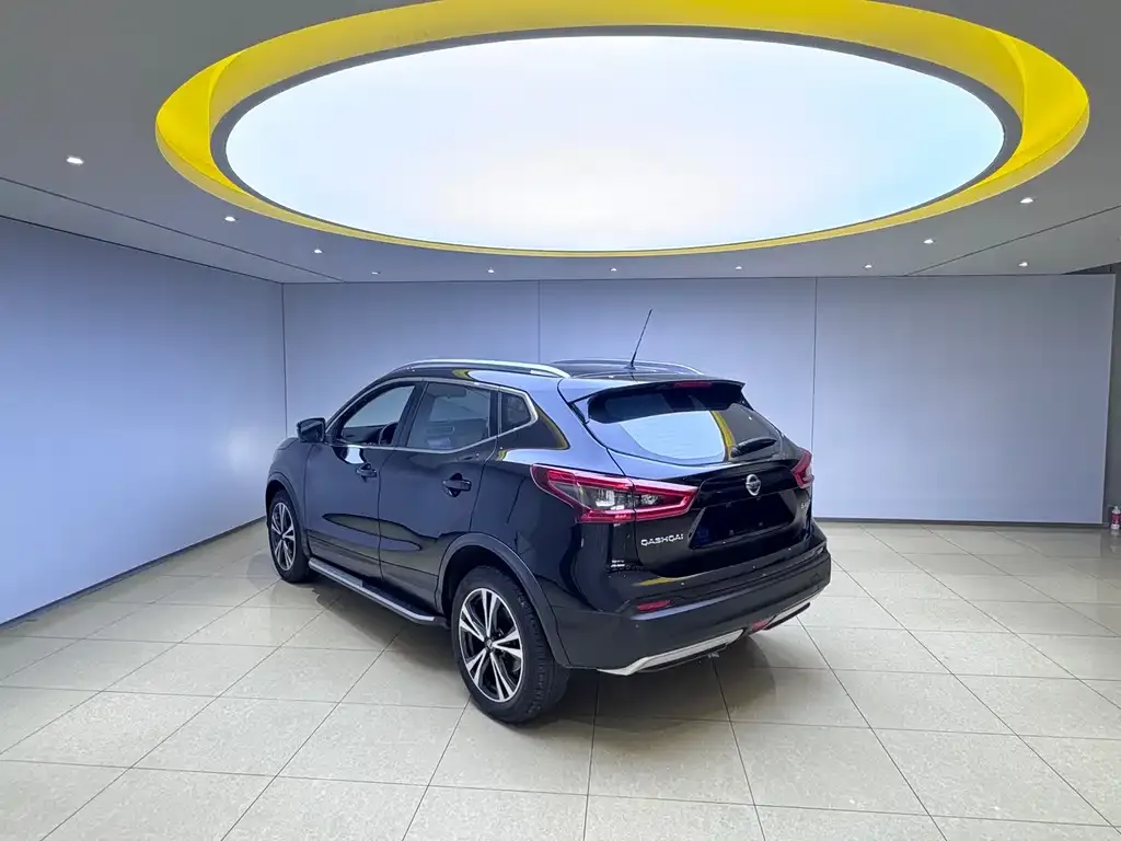 Nissan Qashqai — фото 3