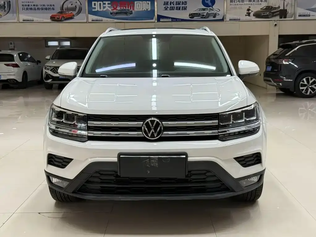 Volkswagen Tharu — фото 5