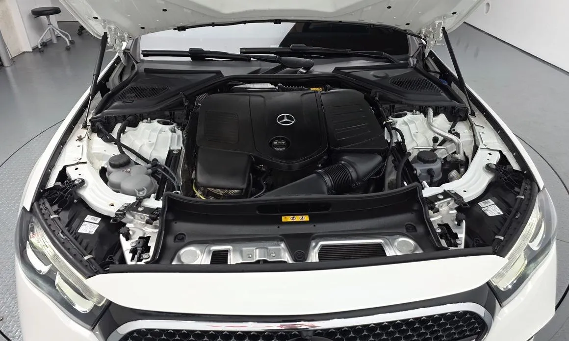 Mercedes-Benz E-Class 2024 из KR, фото 10