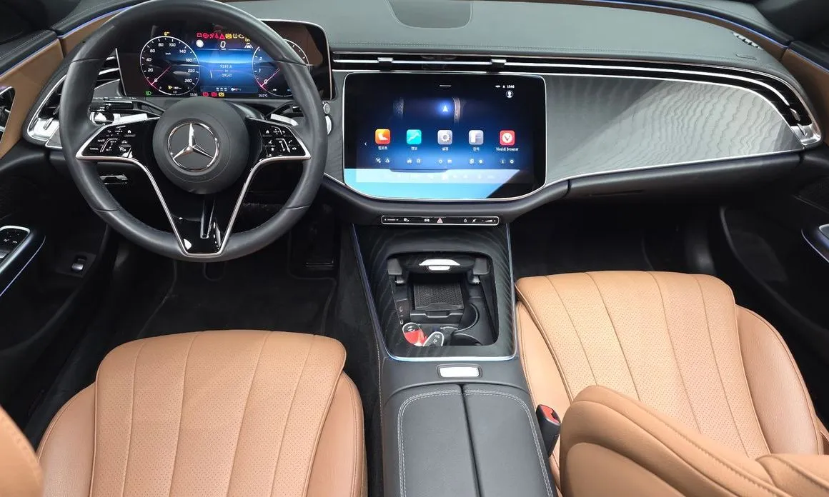 Mercedes-Benz E-Class 2024 из KR, фото 8