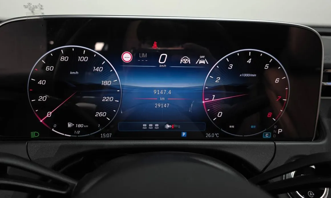 Mercedes-Benz E-Class 2024 из KR, фото 4
