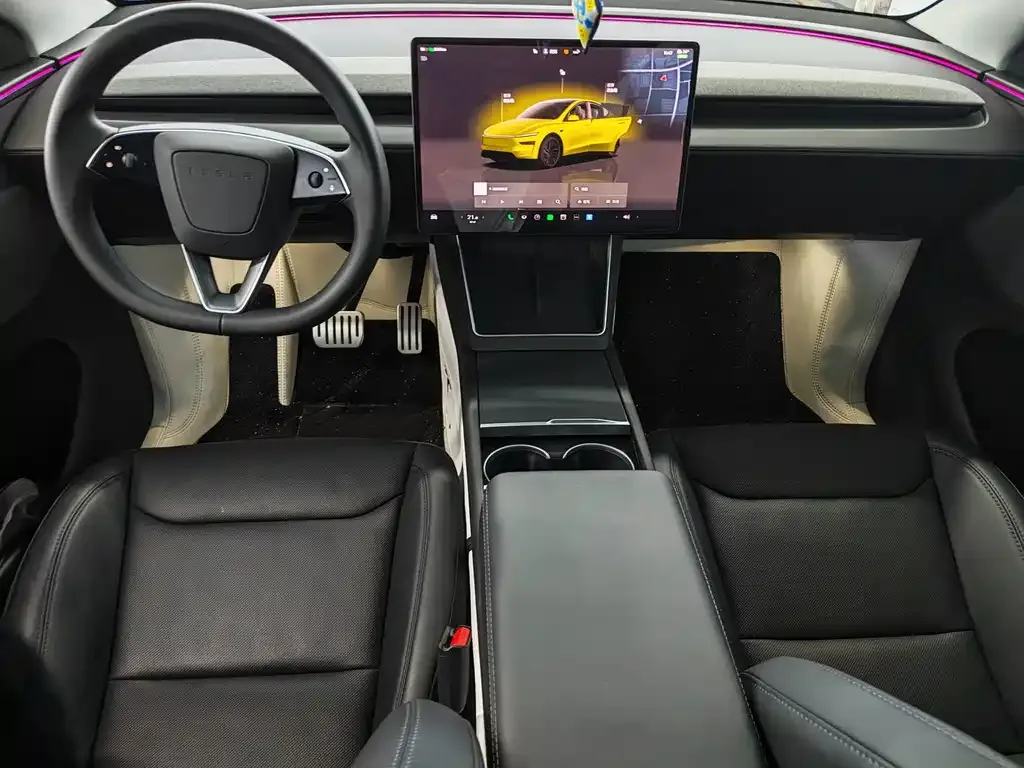 Tesla Model Y — фото 5