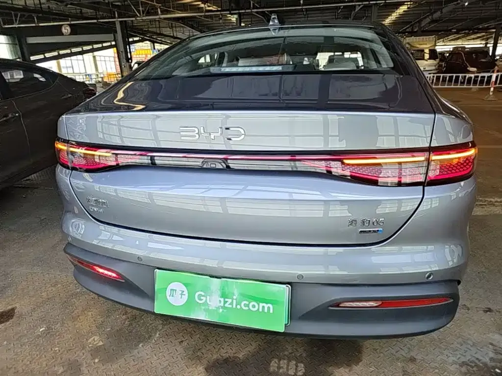 BYD Seal 05 DM-i — фото 8