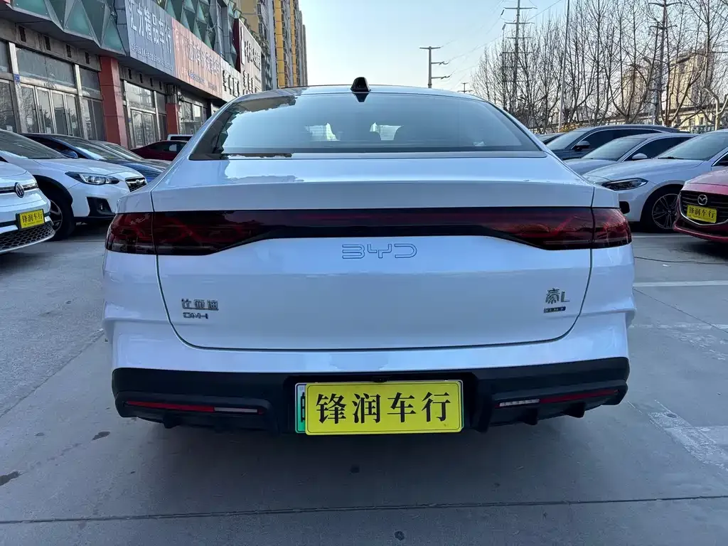 BYD Qin L — фото 3