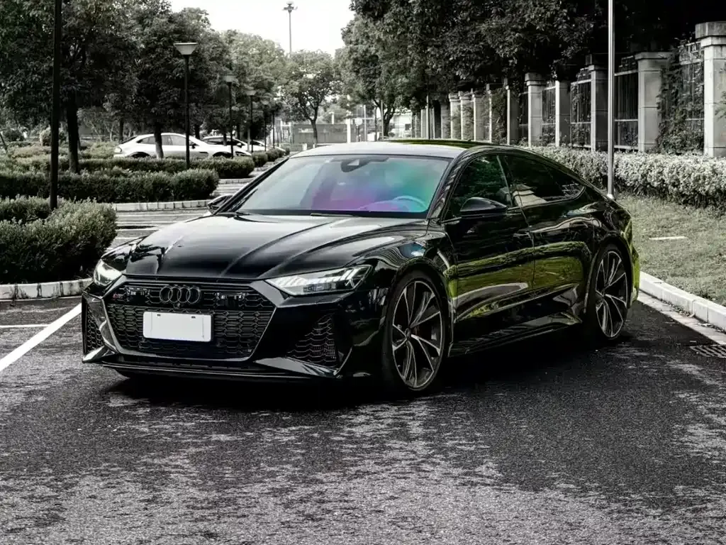 Audi RS 7 — фото 1