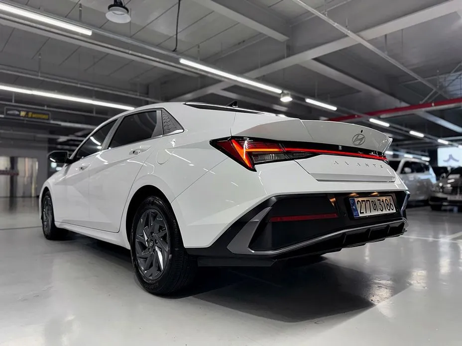 Hyundai AVANTE — фото 2