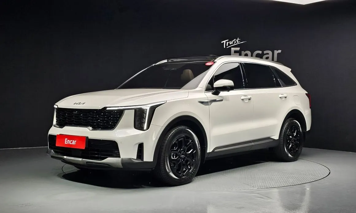 Kia Sorento — фото 1