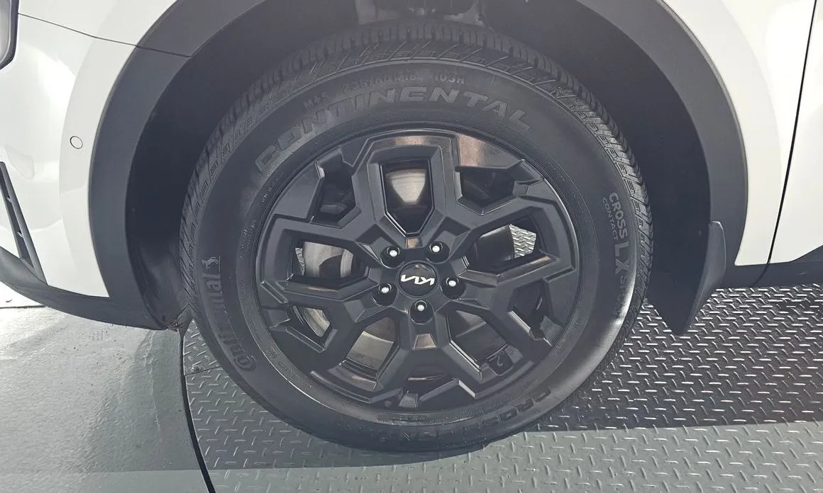 Kia Sorento — фото 3