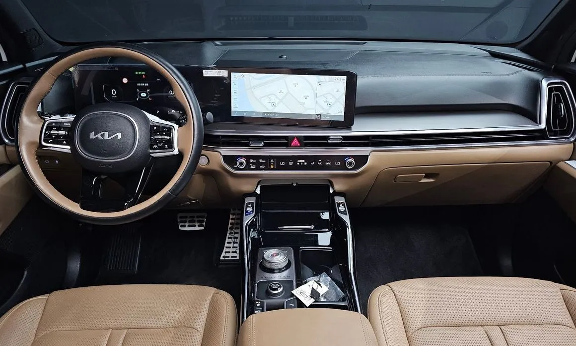 Kia Sorento — фото 7