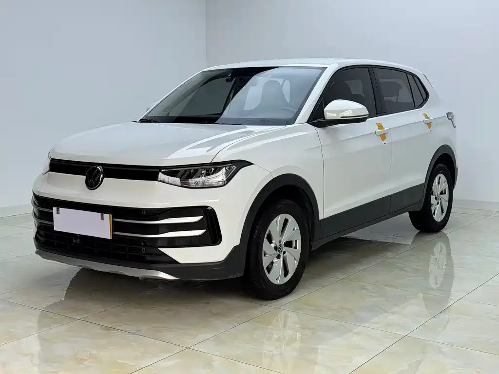 Volkswagen Tharu — фото 1